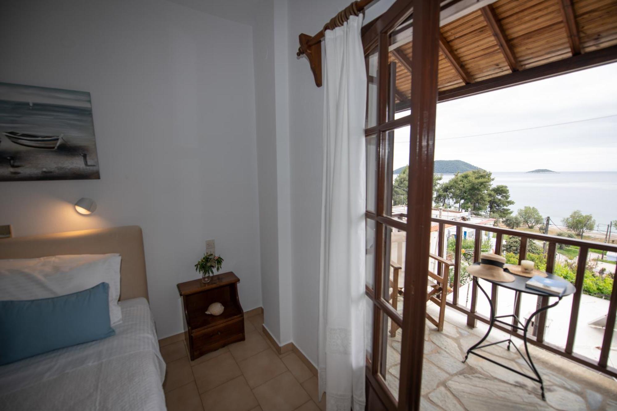 Lilian Beachfront Apartments Neo Klima Exterior foto